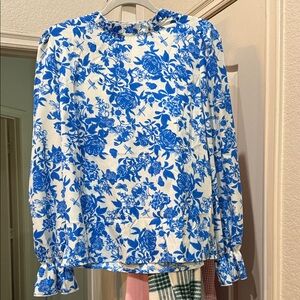 Floral Blue and White Women's Top